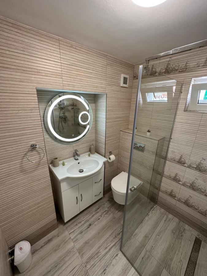 Nema S Apartment Brasov Exterior photo